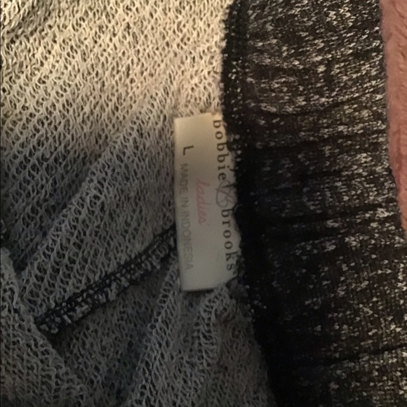 Shorts - Picture 2 of 2